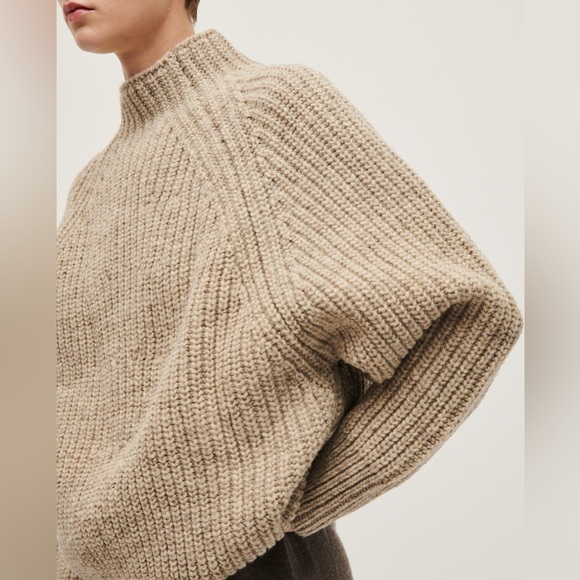 no. 63 Babaa sweater - Picture 2 of 9